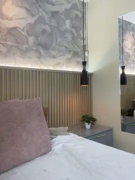 AinaraJimenez online show from 04/15/26, 08:21