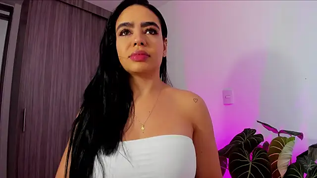 Sara Leblanc online show from 03/06/26, 02:57