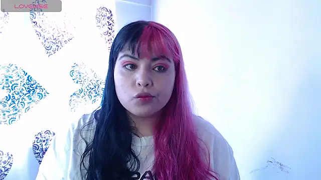 Pinky-Flower online show from 12/30/24, 07:21