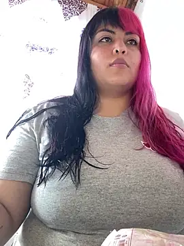 Pinky-Flower online show from 01/04/25, 07:02