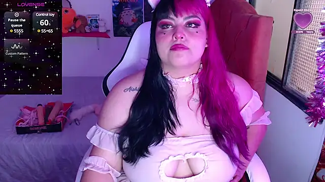 Pinky-Flower online show from 01/24/25, 03:55