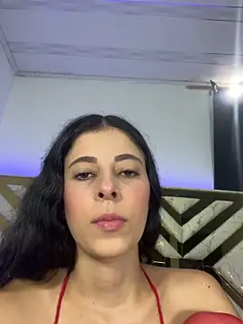 evaFiore online show from 04/08/26, 08:20