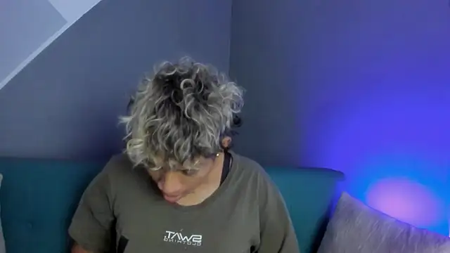 Snapshot of Dominick_jones chatting on 02/28/25, 07:46 Dominick jones online show from 02/28/25, 07:46