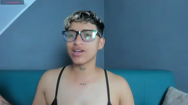 Snapshot of Dominick_jones chatting on 03/13/25, 05:39 Dominick jones online show from 03/13/25, 05:39