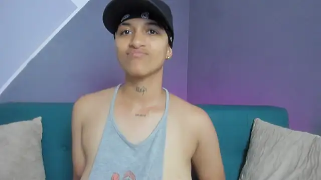 Snapshot of Dominick_jones chatting on 03/21/25, 09:56 Dominick jones online show from 03/21/25, 09:56