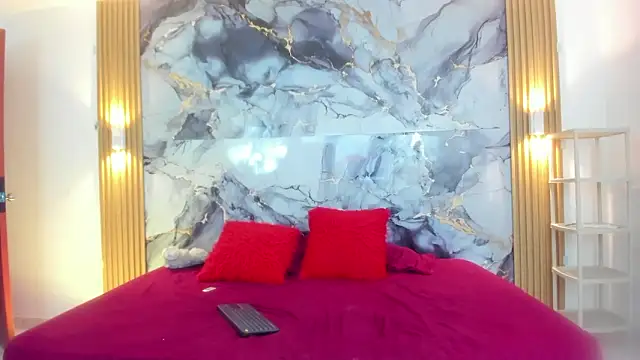 Mariana 16  online show from 02/07/26, 07:39