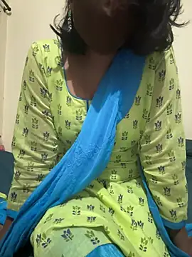 priyadevi17 online show from 01/26/25, 07:41