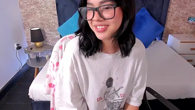 Lily Woodz online show from 03/06/25, 06:37