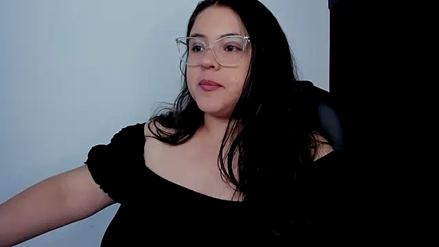 lizzie c online show from 10/10/25, 07:57