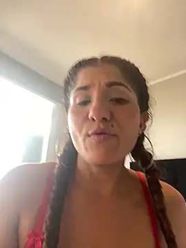 AlejandritaMilano online show from 02/14/26, 07:21