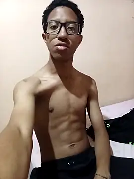 matheusroger online show from 01/07/25, 01:38