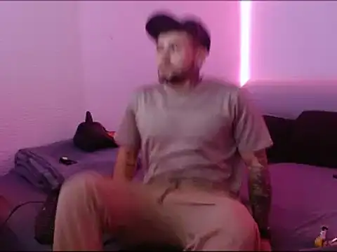 miia-liiam online show from 01/08/25, 05:05