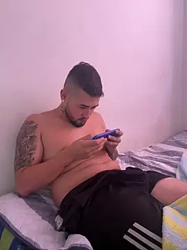 miia-liiam online show from 01/14/25, 03:15