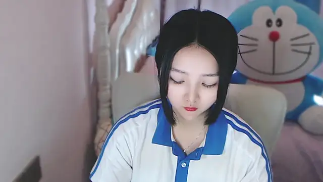 Snapshot of xiao-xiao-D chatting on 02/18/25, 02:16 xiao-xiao-D online show from 02/18/25, 02:16