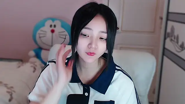 Snapshot of xiao-xiao-D chatting on 03/10/25, 12:37 xiao-xiao-D online show from 03/10/25, 12:37