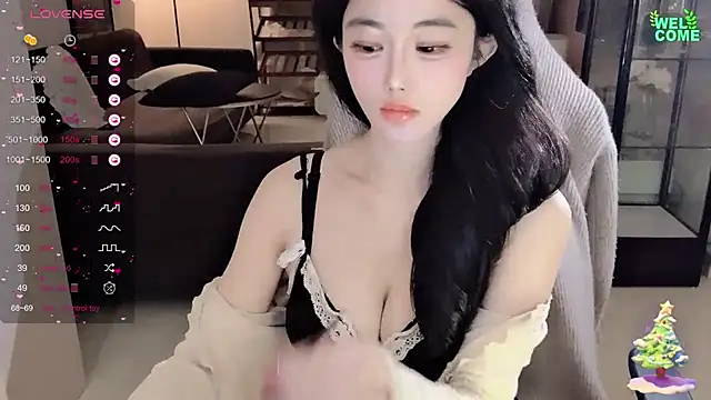 Snapshot of Irene--- chatting on 01/02/25, 06:50 Irene--- online show from 01/02/25, 06:50