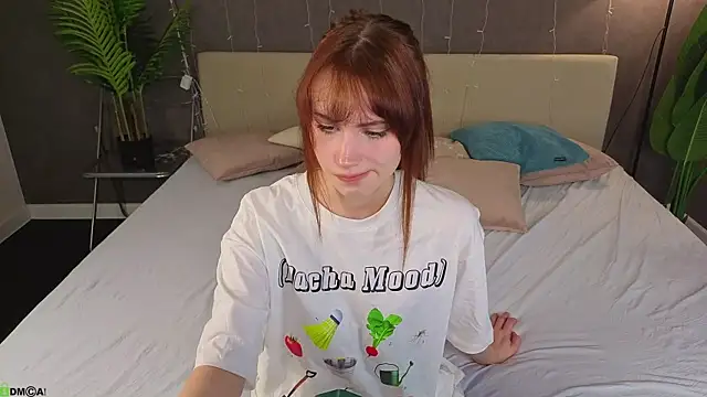 Mollly Rouge online show from 04/29/26, 12:16