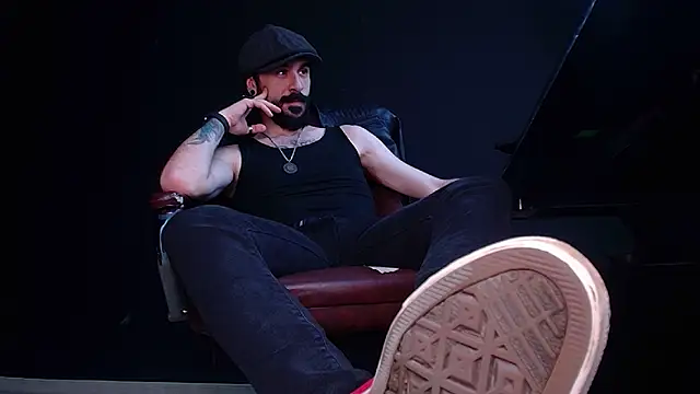 AxelColton online show from 11/28/25, 05:54