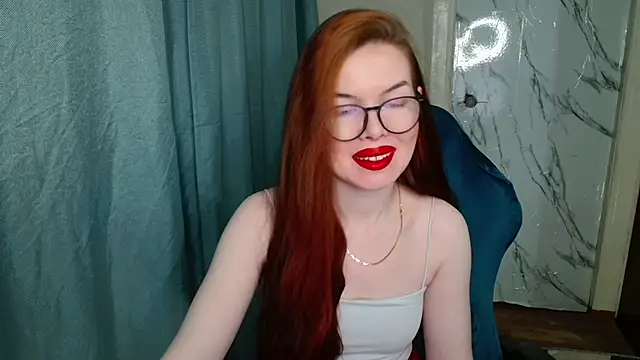 Snapshot of u_mistress_Anna chatting on 02/24/25, 03:55 u mistress Anna online show from 02/24/25, 03:55