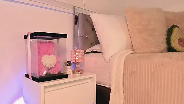 Alissonroses online show from 12/03/25, 09:57