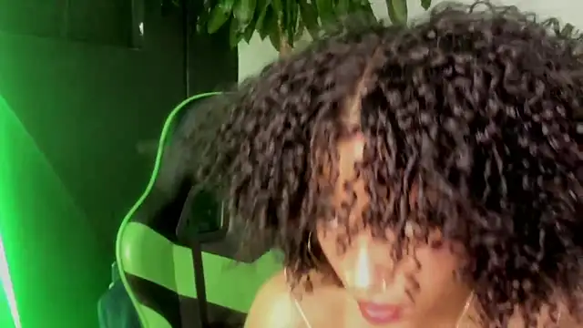 CintiaWalker online show from 04/22/26, 12:50