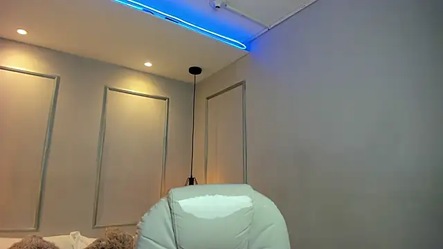 PerlaPreciosa online show from 11/03/25, 12:39