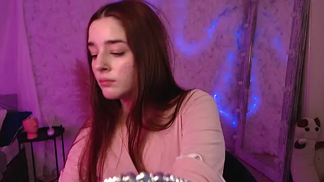 Lolly lipss  online show from 12/22/24, 03:22