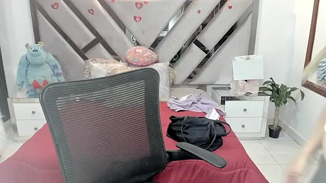 natalia5560 online show from 11/13/25, 01:21