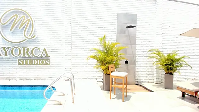 loladupont online show from 03/15/25, 05:48