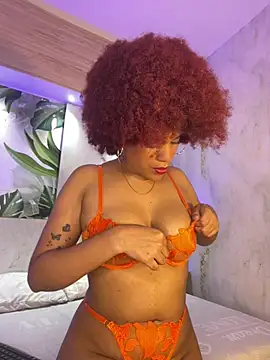 loladupont online show from 06/06/26, 03:11