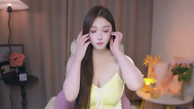 Snapshot of zhdhdbdkx chatting on 12/22/24, 11:52 zhdhdbdkx online show from 12/22/24, 11:52