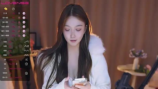 Snapshot of zhdhdbdkx chatting on 03/04/25, 12:12 zhdhdbdkx online show from 03/04/25, 12:12