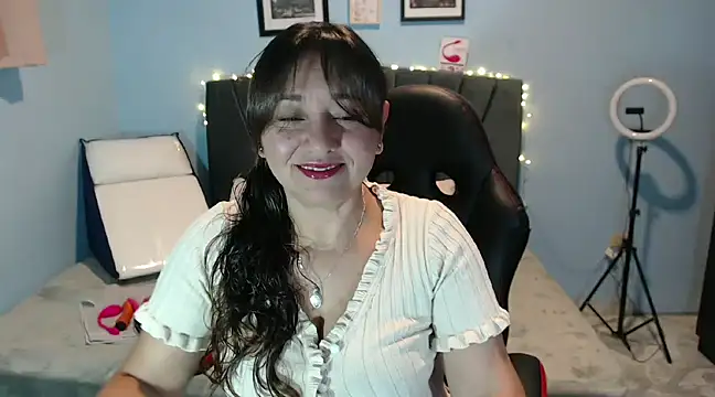 AngelRouss online show from 01/15/25, 09:45