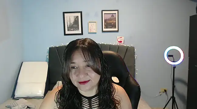 AngelRouss online show from 01/21/25, 09:57