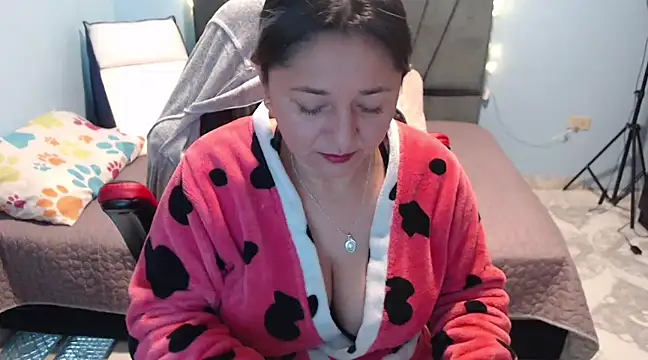 AngelRouss online show from 01/29/25, 12:02