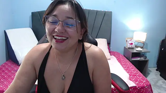 AngelRouss online show from 03/13/25, 02:44