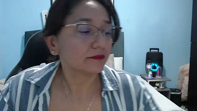 AngelRouss online show from 05/15/26, 02:18