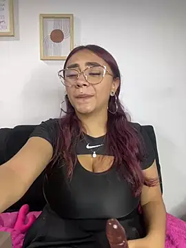 michell boobs  online show from 02/04/25, 05:01