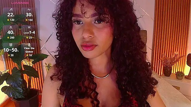 charlottee white online show from 05/04/26, 10:28