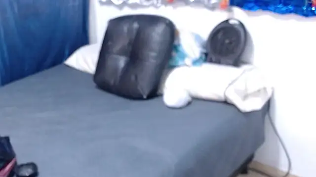 thaly funn online show from 03/08/25, 06:26