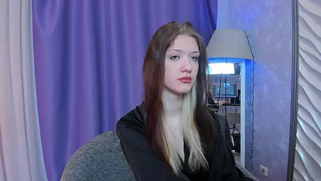 Lina Vi online show from 01/05/25, 09:03