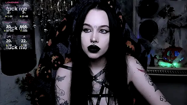 Snapshot of alexx_succubus chatting on 10/23/25, 05:01 alexx succubus online show from 10/23/25, 05:01