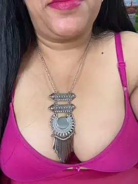 FlatVincy4 online show from 11/19/25, 04:07