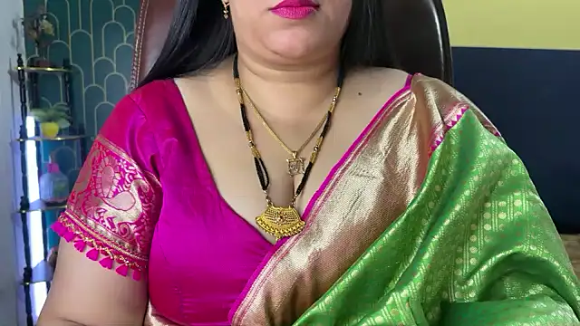 FlatVincy4 online show from 02/07/26, 04:16