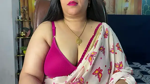 FlatVincy4 online show from 04/23/26, 04:24