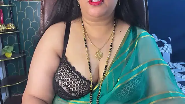 Snapshot of FlatVincy4 chatting on 07/16/26, 03:34 FlatVincy4 online show from 07/16/26, 03:34