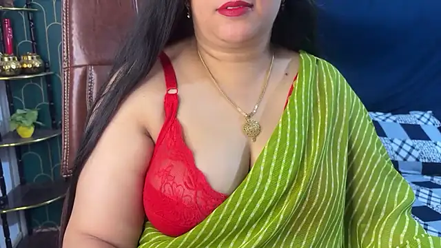 Snapshot of FlatVincy4 chatting on 07/20/26, 04:16 FlatVincy4 online show from 07/20/26, 04:16