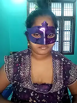 Snapshot of telugu_indhu_0001 chatting on 01/14/25, 03:43 telugu indhu 0001 online show from 01/14/25, 03:43