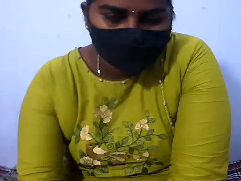 Snapshot of telugu_indhu_0001 chatting on 10/01/25, 06:19 telugu indhu 0001 online show from 10/01/25, 06:19