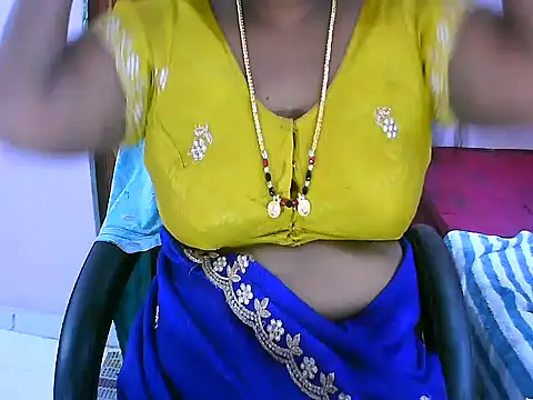 Snapshot of telugu_indhu_0001 chatting on 06/27/26, 05:56 telugu indhu 0001 online show from 06/27/26, 05:56